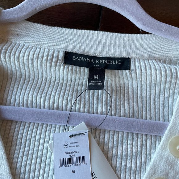 Banana Republic Cream V-Neck Sweater with Button accents - Picture 3 of 7